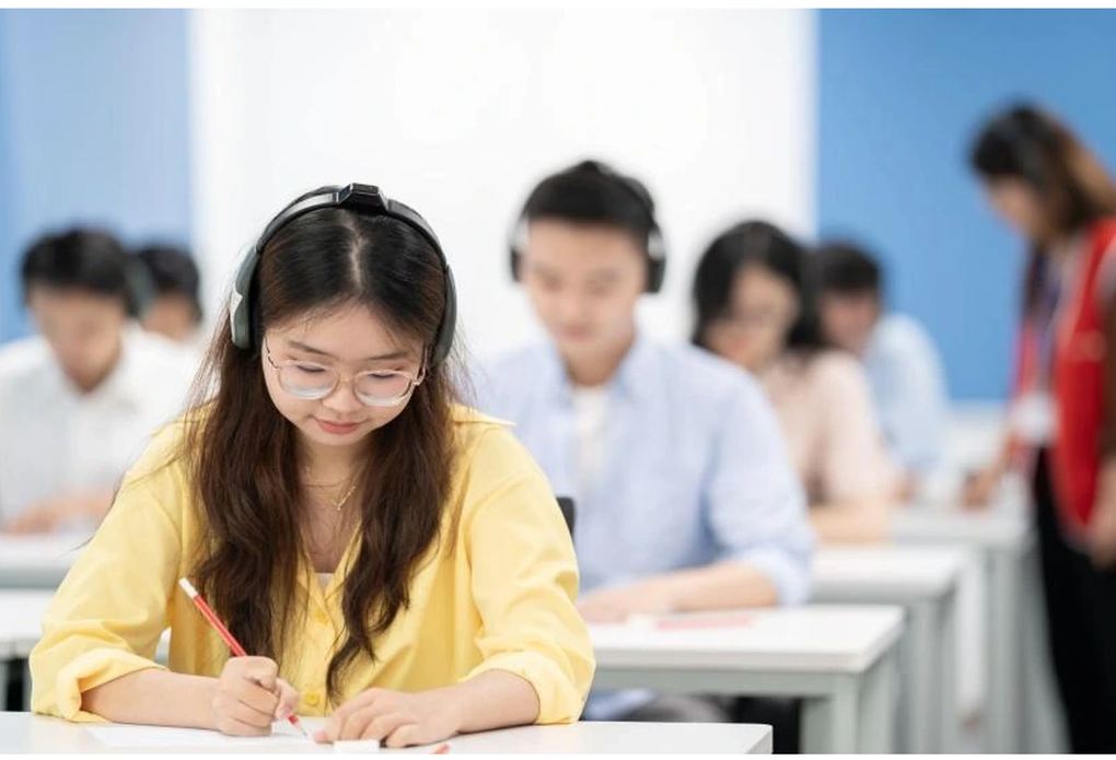 Bộ Giáo dục tuýt còi sau khi nhiều tỉnh vượt rào tuyển thẳng lớp 10 - 1 Bộ Giáo dục tuýt còi sau khi nhiều tỉnh vượt rào tuyển thẳng lớp 10 - 1