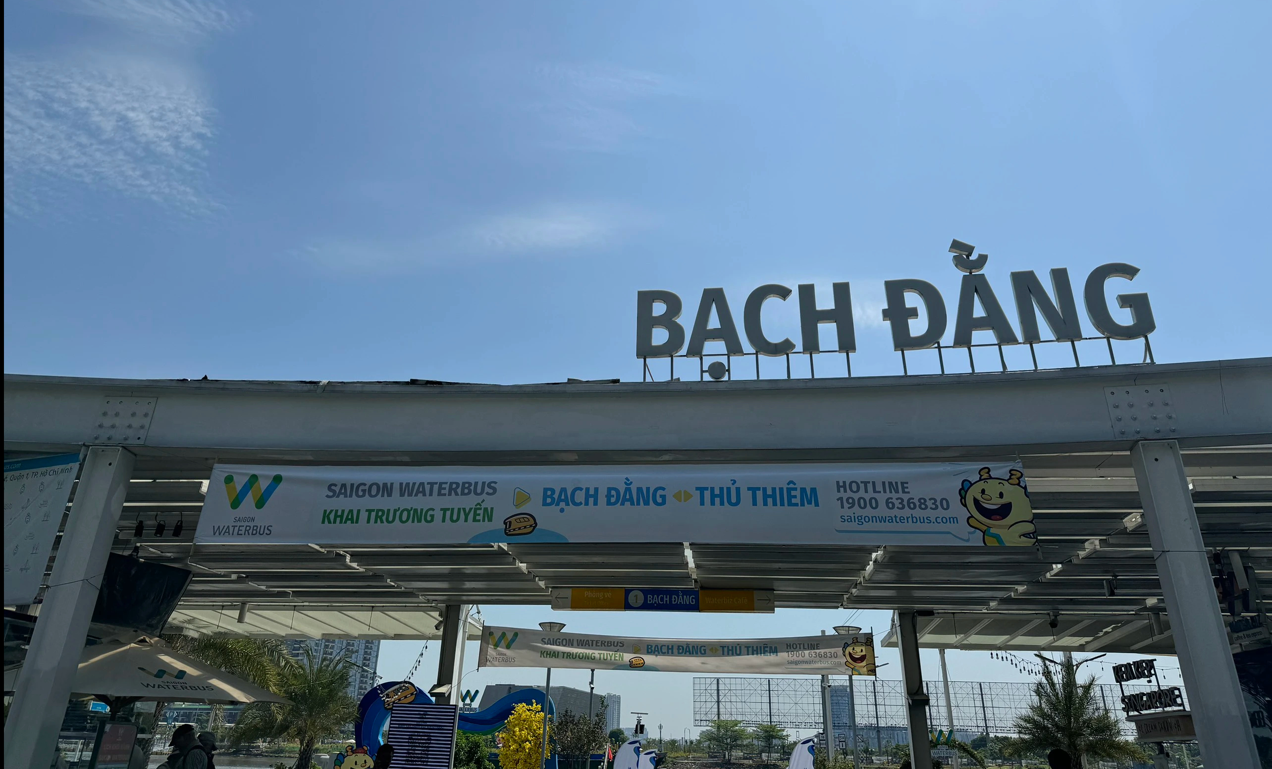 Điểm đón trả khách buýt đường sông ở TPHCM được đổi tên từ “Ga tàu thủy” thành “Bến tàu”- Ảnh 2. Điểm đón trả khách buýt đường sông ở TPHCM được đổi tên từ “Ga tàu thủy” thành “Bến tàu”- Ảnh 2.