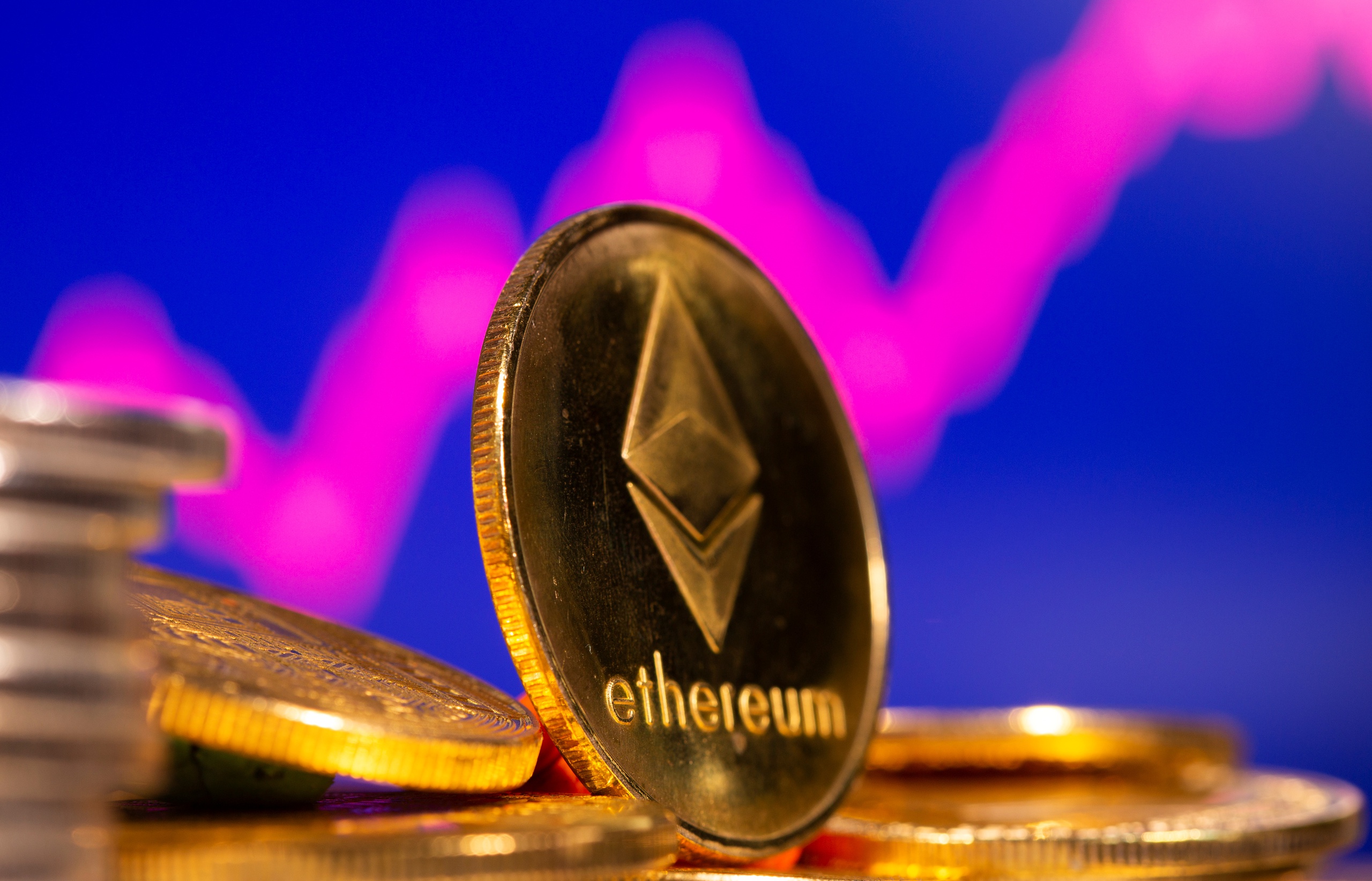 ETF Ethereum giao ngay sẽ được phê duyệt vào tháng 5?- Ảnh 1. ETF Ethereum giao ngay sẽ được phê duyệt vào tháng 5?- Ảnh 1.