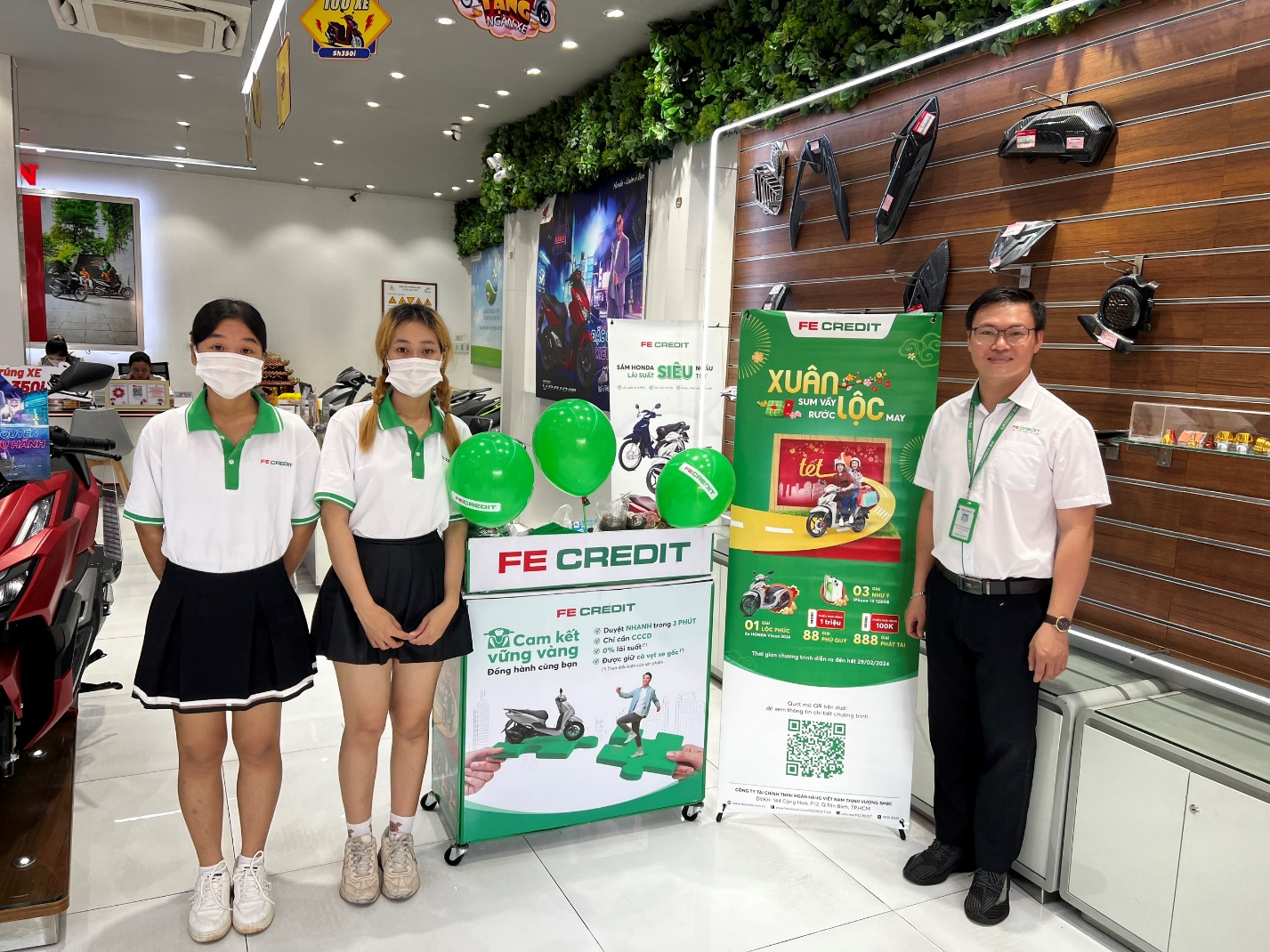 FE CREDIT biến giấc mơ xe sang trong tầm tay- Ảnh 1. FE CREDIT biến giấc mơ xe sang trong tầm tay- Ảnh 1.
