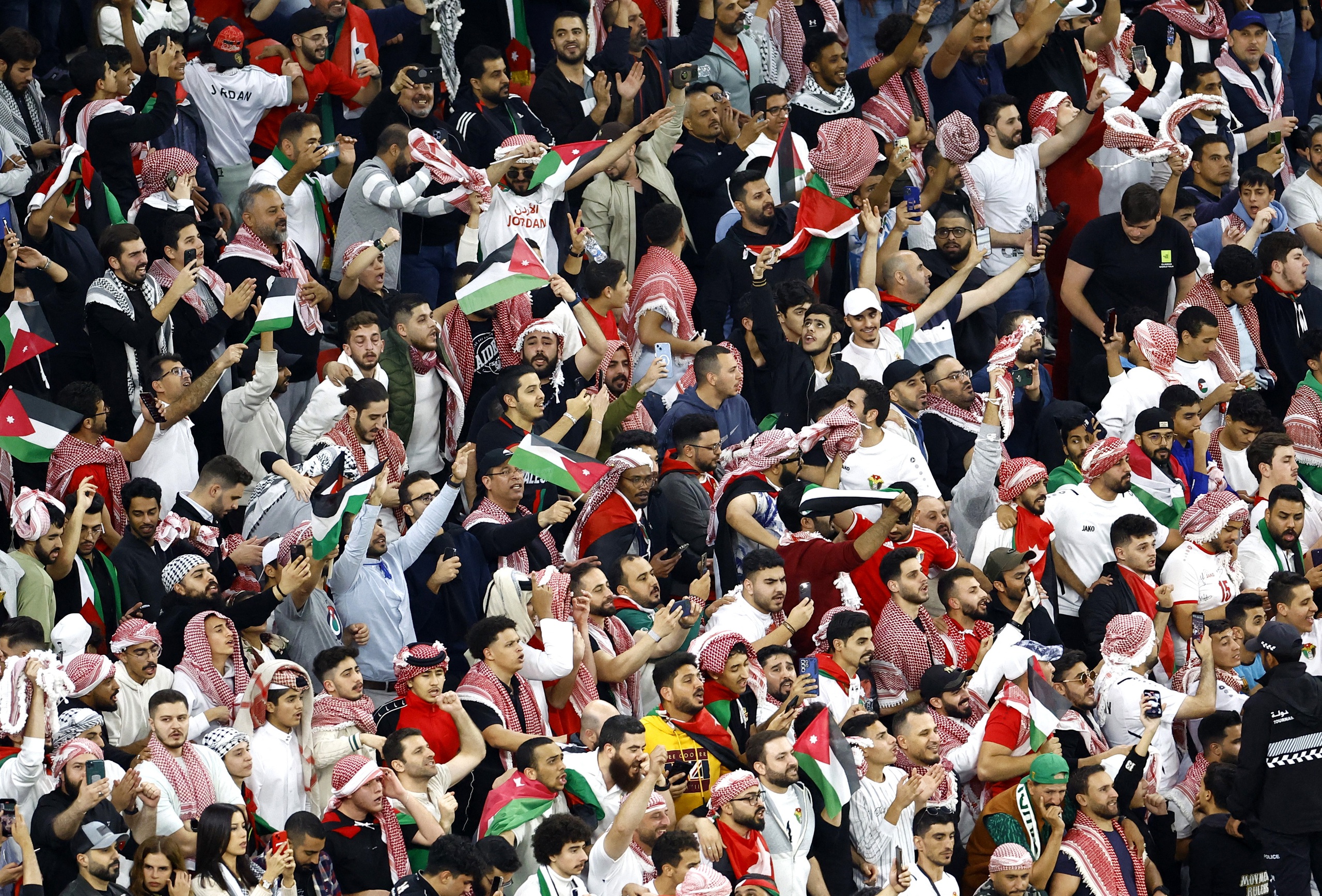 Giá vé ‘khủng’ hơn 1.500 USD, chủ nhà Qatar làm khó Jordan trước chung kết Asian Cup- Ảnh 1.