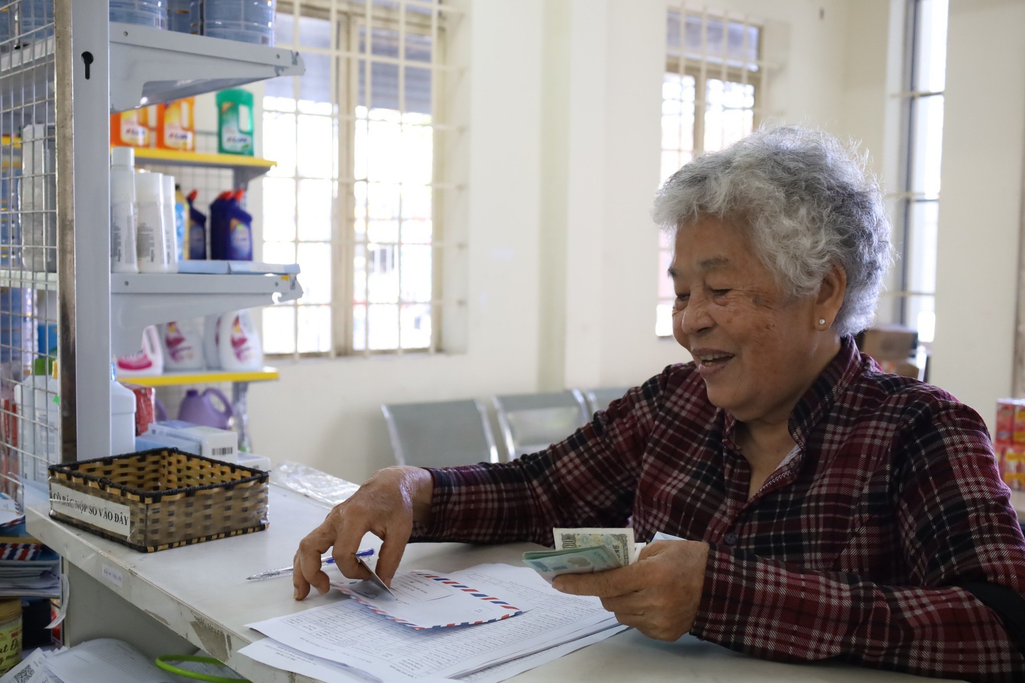 Lịch chi trả lương hưu, trợ cấp BHXH tháng 3- Ảnh 1. Lịch chi trả lương hưu, trợ cấp BHXH tháng 3- Ảnh 1.