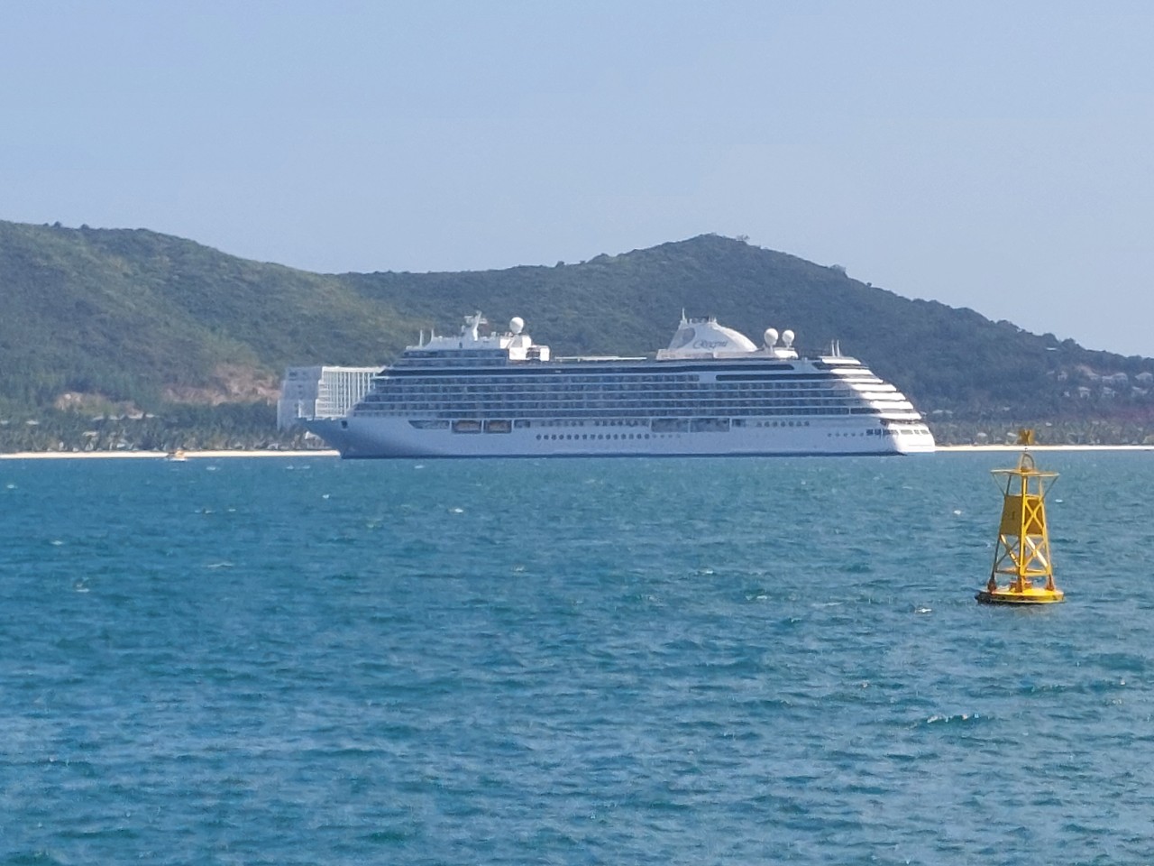 Nha Trang liên tục đón 3 du thuyền quốc tế Nha Trang liên tục đón 3 du thuyền quốc tế