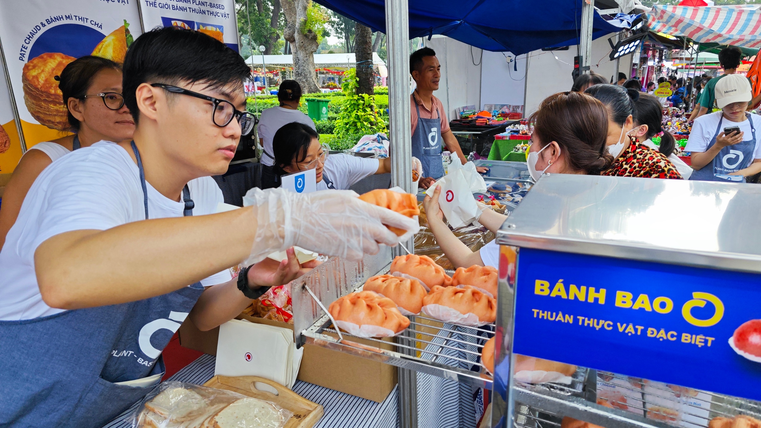 TP HCM: Thưởng thức nhiều món chay giá từ 5.000 đồng tại Lễ hội Ẩm thực chay- Ảnh 1.