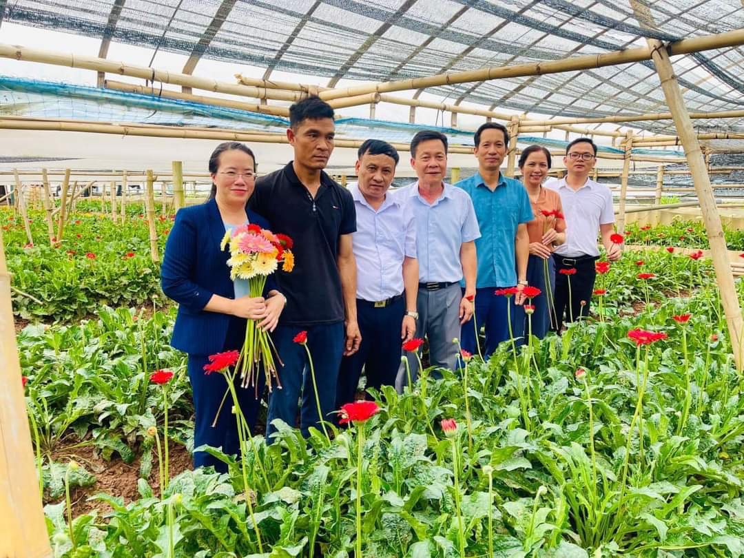 Nông dân Hà Nội khởi nghiệp sáng tạo, ứng dụng chuyển đổi số, phát triển sản phẩm OCOP hiệu quả- Ảnh 1. Nông dân Hà Nội khởi nghiệp sáng tạo, ứng dụng chuyển đổi số, phát triển sản phẩm OCOP hiệu quả- Ảnh 1.