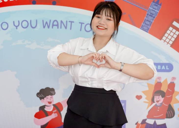 Nữ sinh học song bằng và tốt nghiệp với kết quả 'không thể tin nỗi' - Ảnh 3. Nữ sinh học song bằng và tốt nghiệp với kết quả 'không thể tin nỗi' - Ảnh 3.