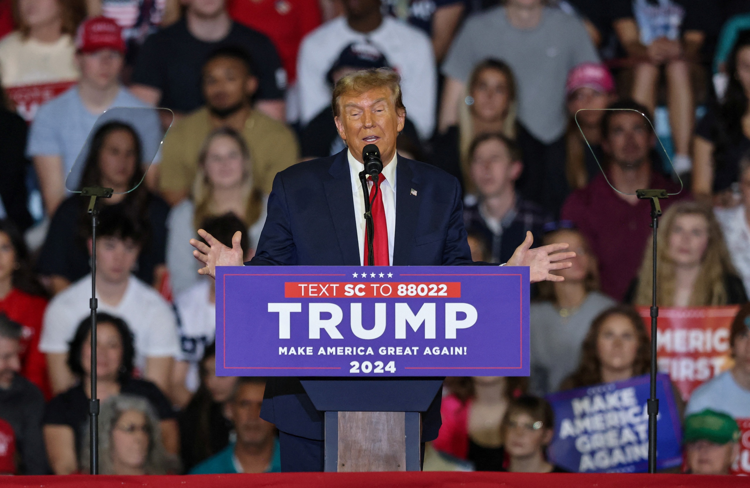 Ông Trump dọa sẽ để Nga tấn công thành viên NATO không chi đủ ngân sách quốc phòng?- Ảnh 1. Ông Trump dọa sẽ để Nga tấn công thành viên NATO không chi đủ ngân sách quốc phòng?- Ảnh 1.