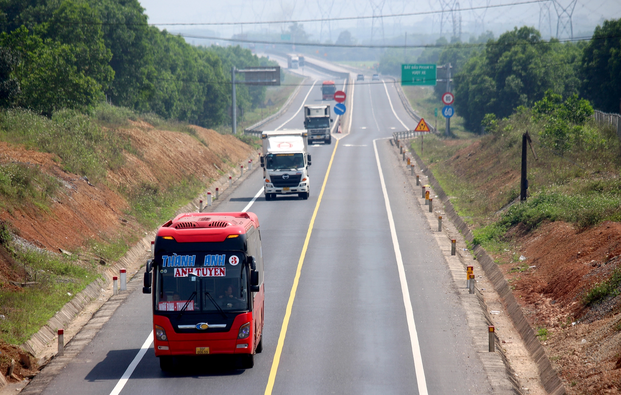 Phân kỳ hợp lý để có 5.000km cao tốc- Ảnh 1. Phân kỳ hợp lý để có 5.000km cao tốc- Ảnh 1.