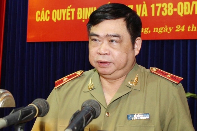 Thiếu tướng Đỗ Hữu Ca 4 lần nhận tiền chạy án cho 'ông trùm' hóa đơn- Ảnh 1. Thiếu tướng Đỗ Hữu Ca 4 lần nhận tiền chạy án cho 'ông trùm' hóa đơn- Ảnh 1.
