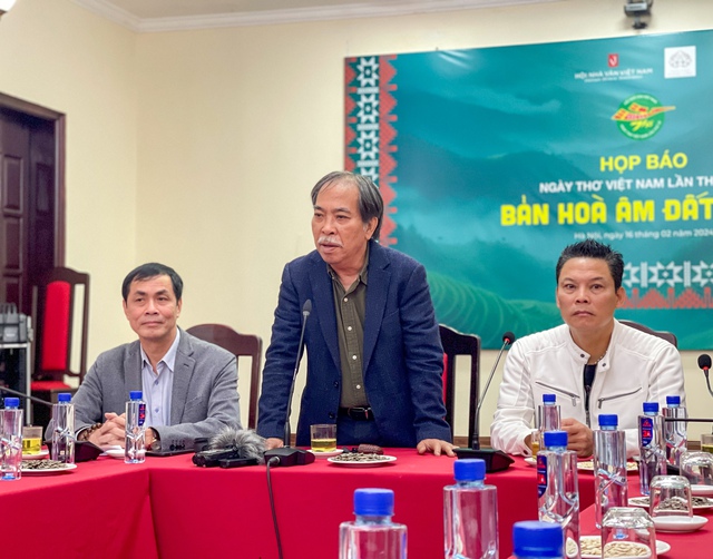 Ngày thơ Việt Nam 2024: Tôn vinh khối đại đoàn kết dân tộc - Ảnh 1. Ngày thơ Việt Nam 2024: Tôn vinh khối đại đoàn kết dân tộc - Ảnh 1.