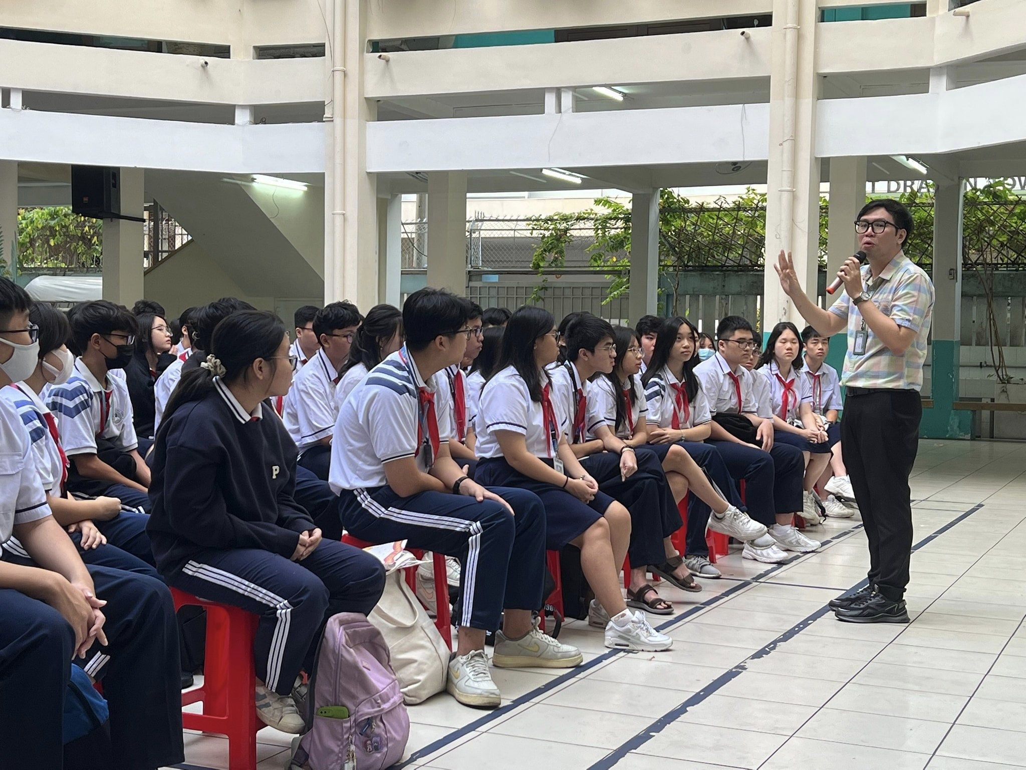 Tuyển sinh lớp 10, thí sinh nào được cộng điểm và xét tuyển thẳng?- Ảnh 1. Tuyển sinh lớp 10, thí sinh nào được cộng điểm và xét tuyển thẳng?- Ảnh 1.