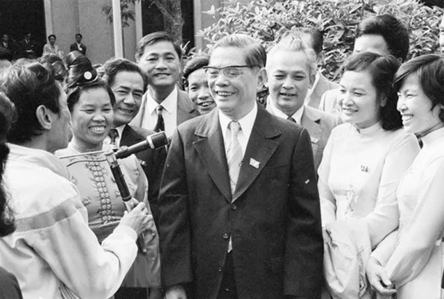Đảng không có mục đích nào khác ngoài hạnh phúc của nhân dân- Ảnh 2. Đảng không có mục đích nào khác ngoài hạnh phúc của nhân dân- Ảnh 2.