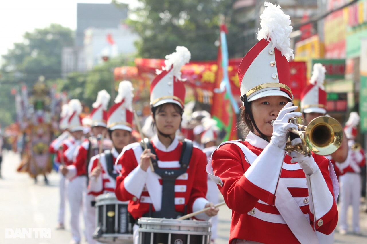Người dân hóa trang thần tiên, diễu hành lễ nghinh thần độc đáo ở Biên Hòa - 5
