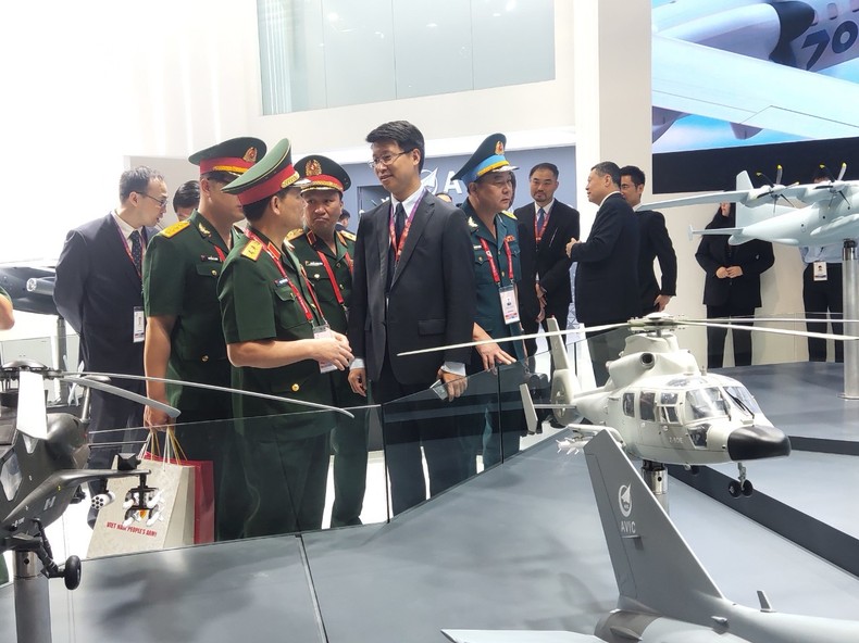 Bộ Quốc phòng Việt Nam tham dự Triển lãm quốc phòng lớn nhất châu Á ảnh 1