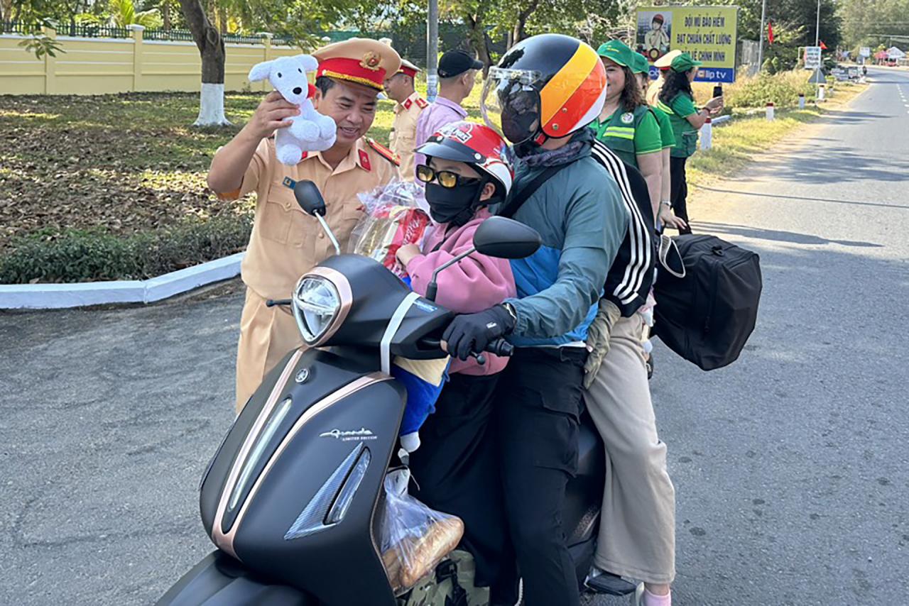 z5135594956946-f2534f1099a8ac540baacde942efc140-copy-682 - Vietnam.vn z5135594956946 f2534f1099a8ac540baacde942efc140 copy.jpg
