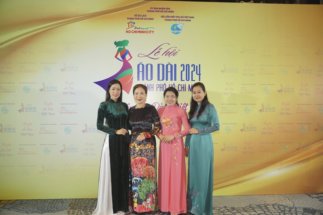 TP.HCM: Nhiều sự kiện đặc sắc tại Lễ hội áo dài lần thứ 10 - Ảnh 4. TP.HCM: Nhiều sự kiện đặc sắc tại Lễ hội áo dài lần thứ 10 - Ảnh 4.