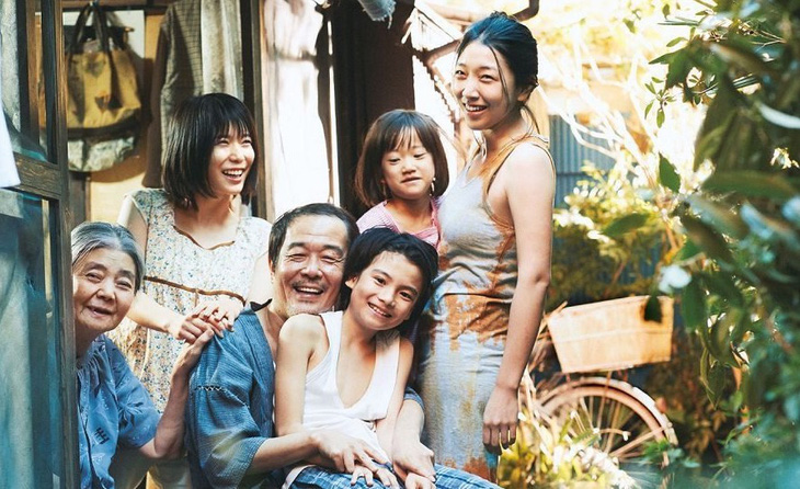 Hình ảnh trong phim Shoplifters của đạo diễn Kore-eda Hirokazu - Ảnh: IMDb Hình ảnh trong phim Shoplifters của đạo diễn Kore-eda Hirokazu - Ảnh: IMDb