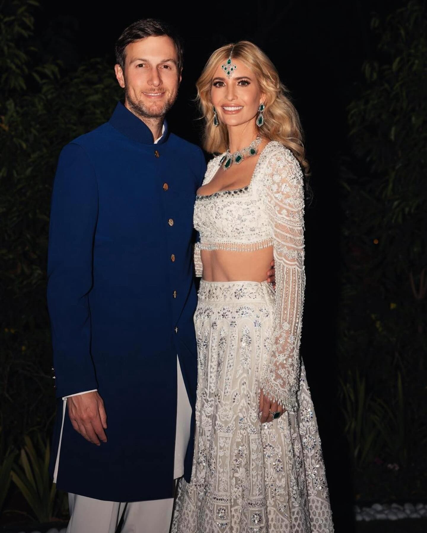 Ivanka Trump đẹp lộng lẫy, gợi cảm ở tiệc của gia đình tỷ phú giàu nhất châu Á- Ảnh 5. Ivanka Trump đẹp lộng lẫy, gợi cảm ở tiệc của gia đình tỷ phú giàu nhất châu Á- Ảnh 5.