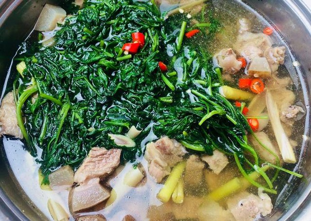 Thời tiết thay đổi thất thường, người Việt nên ăn loại rau này để trị bệnh đau đầu và giảm đau xương khớp - Ảnh 3. Thời tiết thay đổi thất thường, người Việt nên ăn loại rau này để trị bệnh đau đầu và giảm đau xương khớp - Ảnh 3.