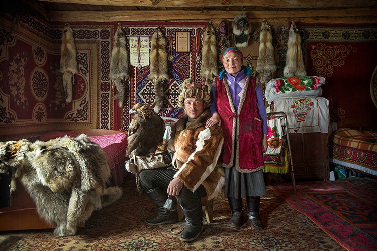 Cuộc sống du mục độc đáo của người Kazakhstan qua ảnh- Ảnh 4. Cuộc sống du mục độc đáo của người Kazakhstan qua ảnh- Ảnh 4.