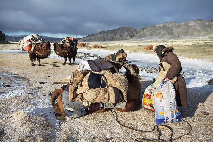 Cuộc sống du mục độc đáo của người Kazakhstan qua ảnh- Ảnh 8. Cuộc sống du mục độc đáo của người Kazakhstan qua ảnh- Ảnh 8.