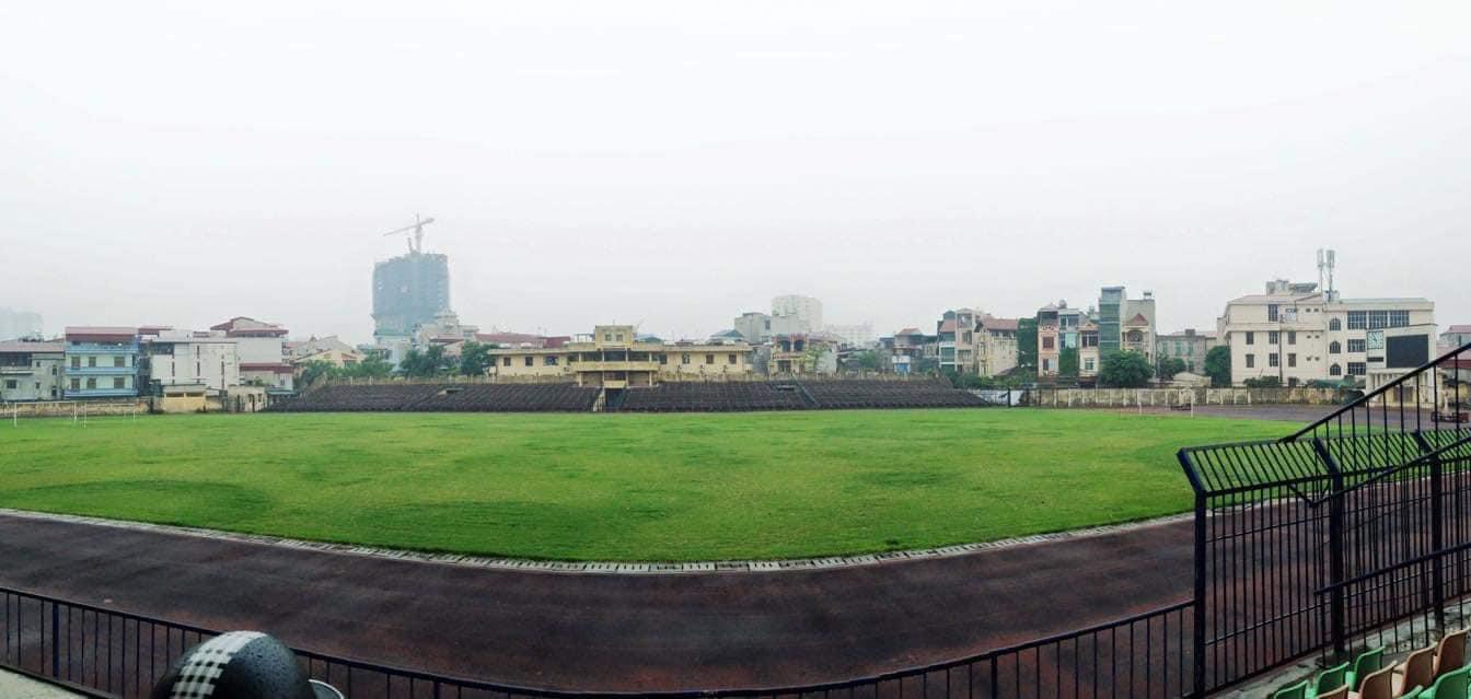 Sân Hà Đông không đủ 'tuổi' để chọn đá V-League, chưa chốt đội nào phải rời Hàng Đẫy- Ảnh 3. Sân Hà Đông không đủ 'tuổi' để chọn đá V-League, chưa chốt đội nào phải rời Hàng Đẫy- Ảnh 3.