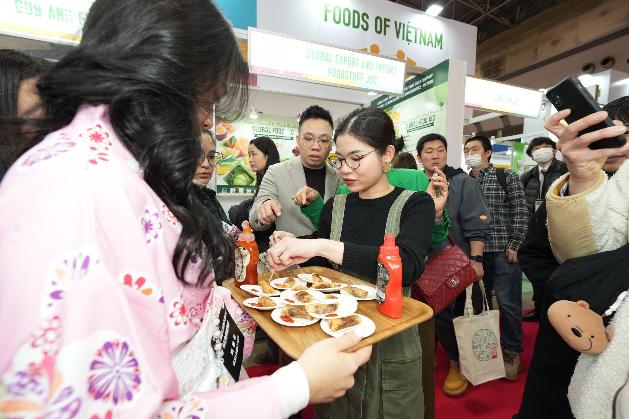 Chả giò và Dưa chua CHIN-SU ‘chào sân’ ấn tượng ở thị trường quốc tế- Ảnh 4. Chả giò và Dưa chua CHIN-SU ‘chào sân’ ấn tượng ở thị trường quốc tế- Ảnh 4.