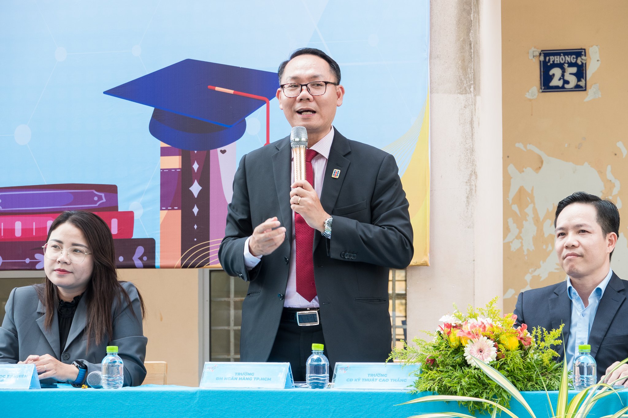 Học sinh cần lưu ý gì về kỳ thi tốt nghiệp THPT và xét tuyển ĐH?- Ảnh 13. Học sinh cần lưu ý gì về kỳ thi tốt nghiệp THPT và xét tuyển ĐH?- Ảnh 13.