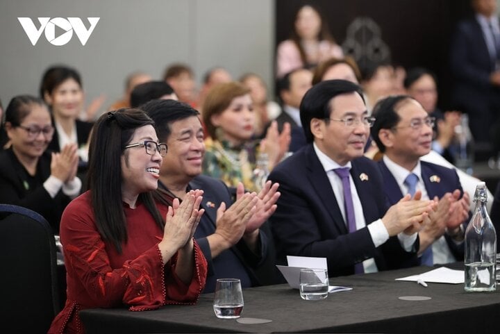 Thủ tướng Phạm Minh Chính gặp gỡ cộng đồng người Việt tại New Zealand - 2