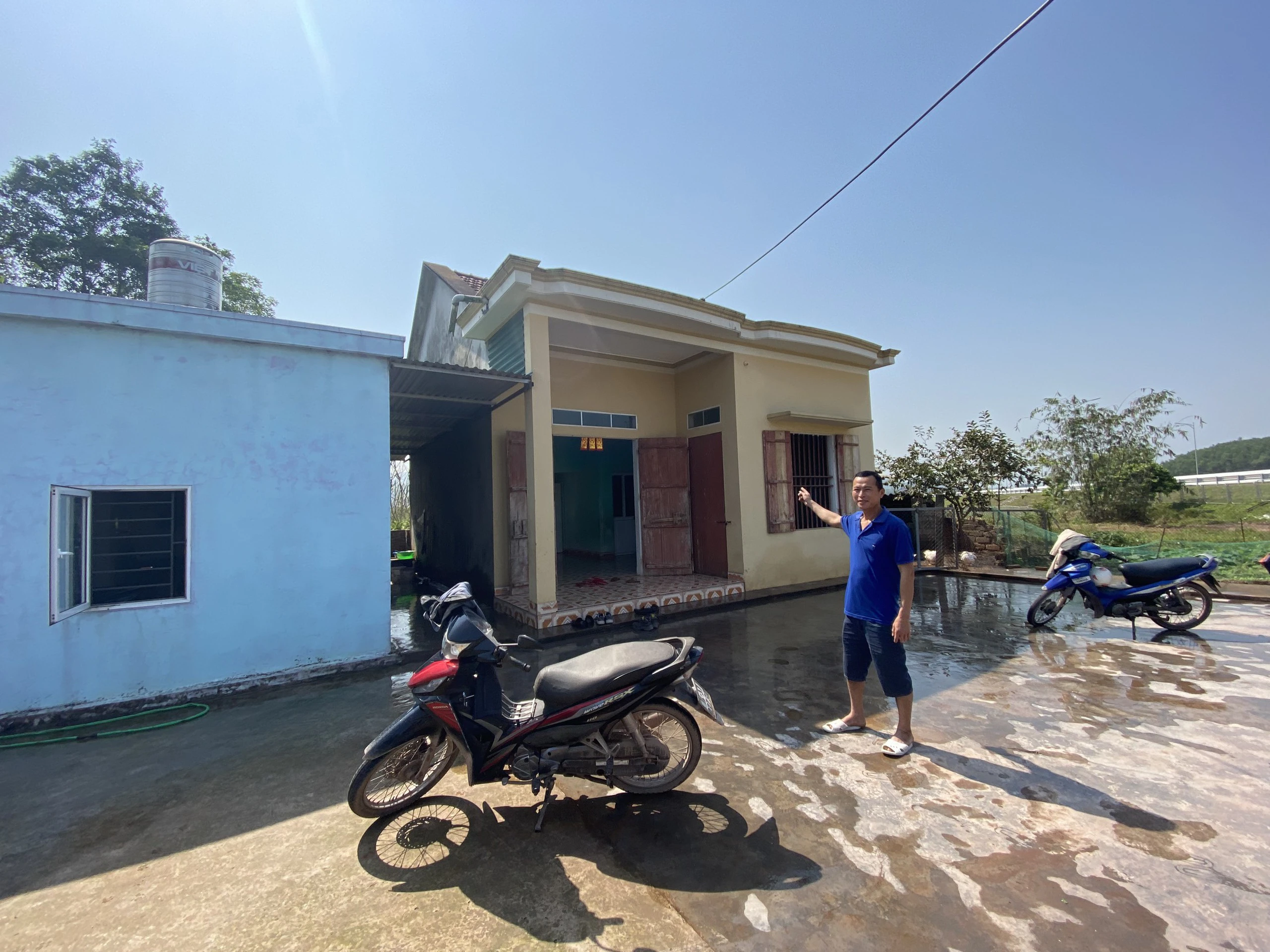 Vướng mặt bằng, dự án đường gom cao tốc gần 200 tỷ đồng ở Quảng Ninh Vướng mặt bằng, dự án đường gom cao tốc gần 200 tỷ đồng ở Quảng Ninh