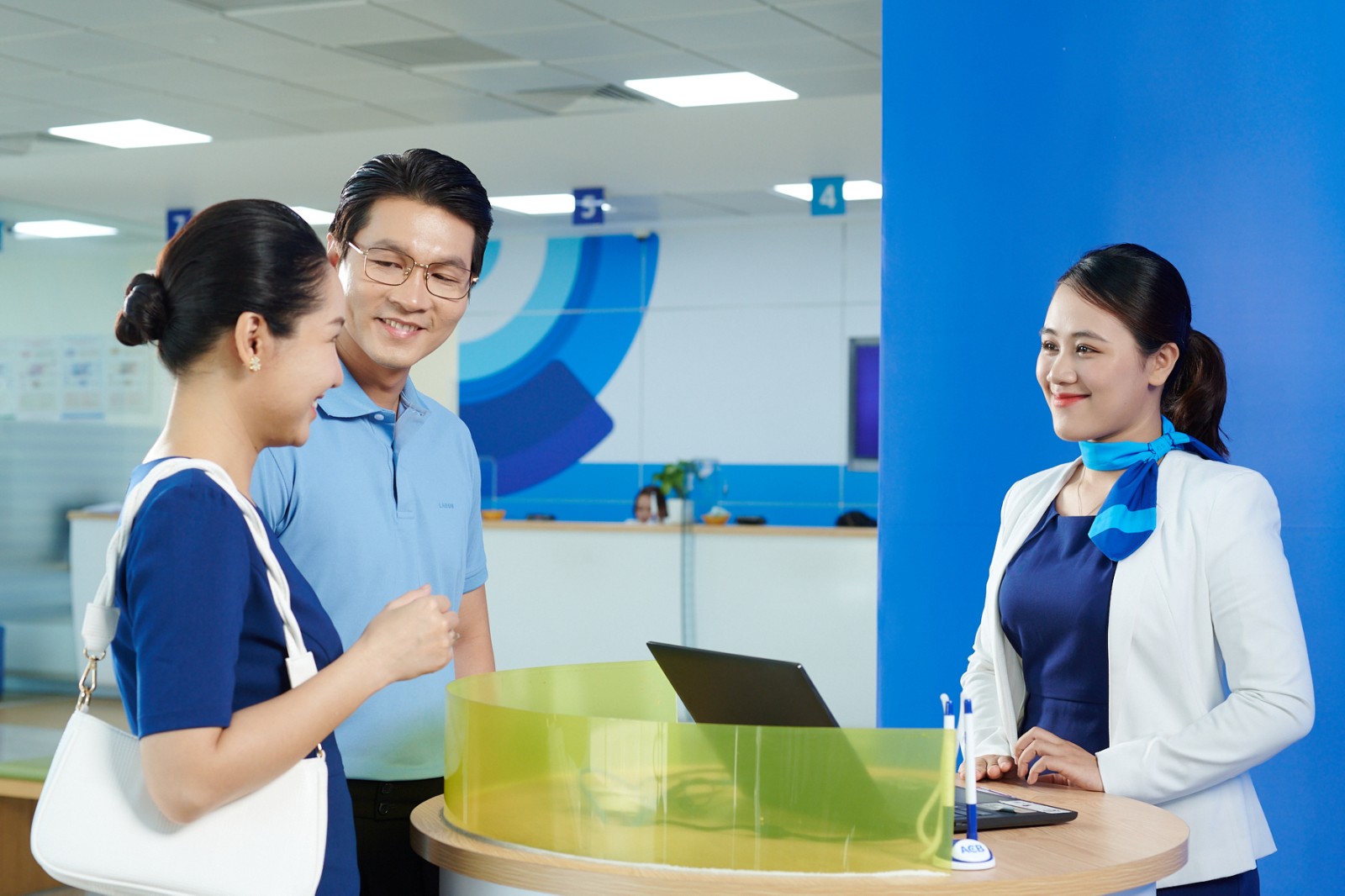 ACB hiện thực hóa giấc mơ an cư với gói vay mua nhà hấp dẫn- Ảnh 3. ACB hiện thực hóa giấc mơ an cư với gói vay mua nhà hấp dẫn- Ảnh 3.