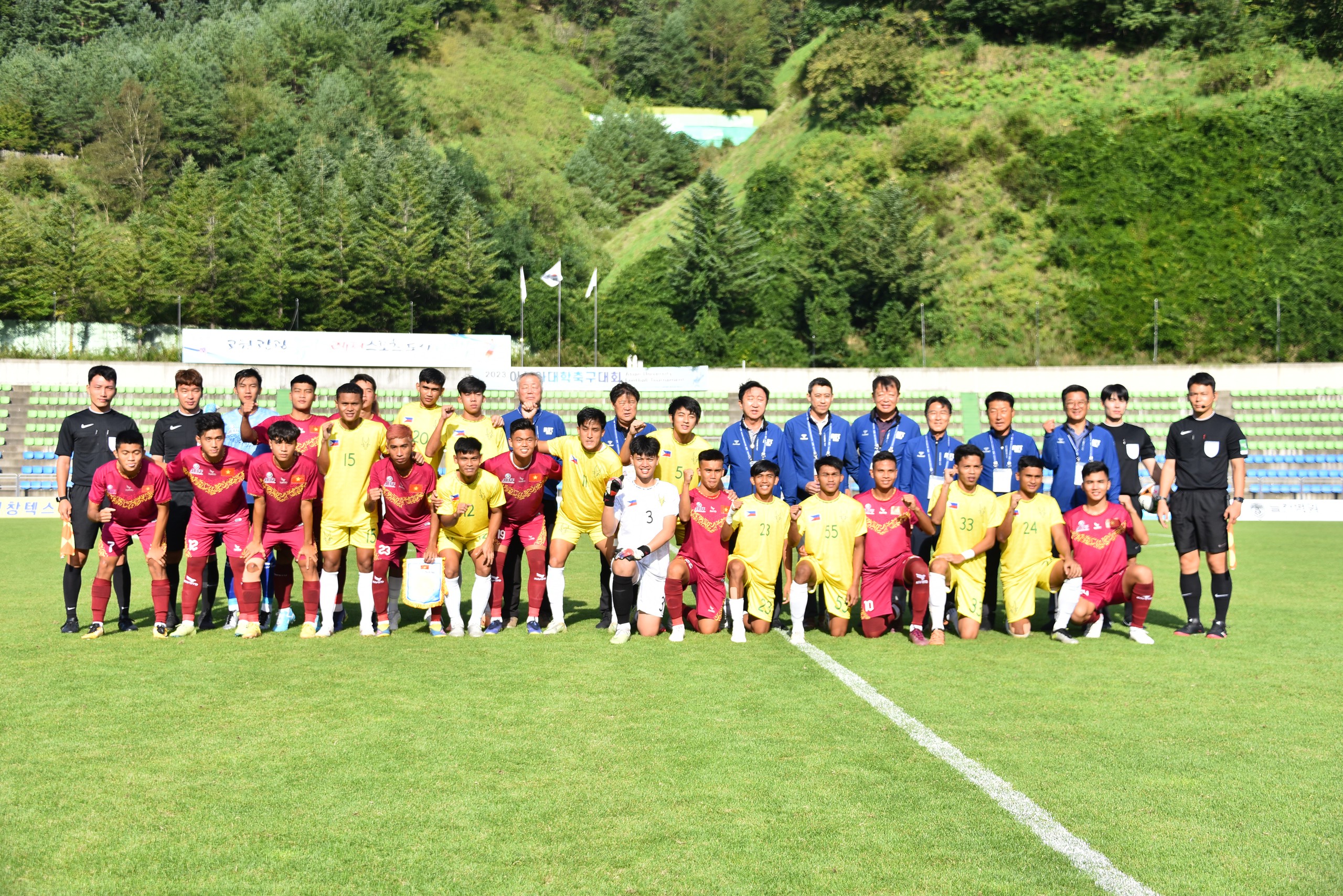 Trường ĐHCN Đồng Nai: Tham vọng mô hình CLB bán chuyên- Ảnh 8. Trường ĐHCN Đồng Nai: Tham vọng mô hình CLB bán chuyên- Ảnh 8.