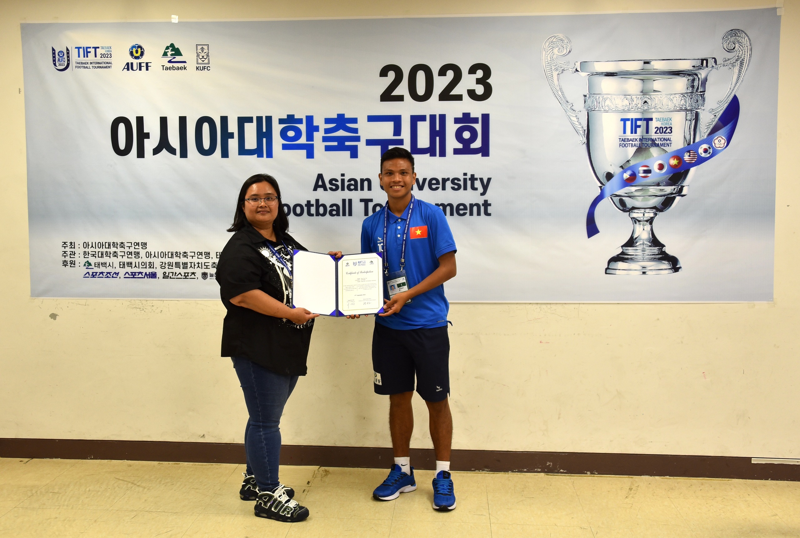 Trường ĐHCN Đồng Nai: Tham vọng mô hình CLB bán chuyên- Ảnh 9. Trường ĐHCN Đồng Nai: Tham vọng mô hình CLB bán chuyên- Ảnh 9.