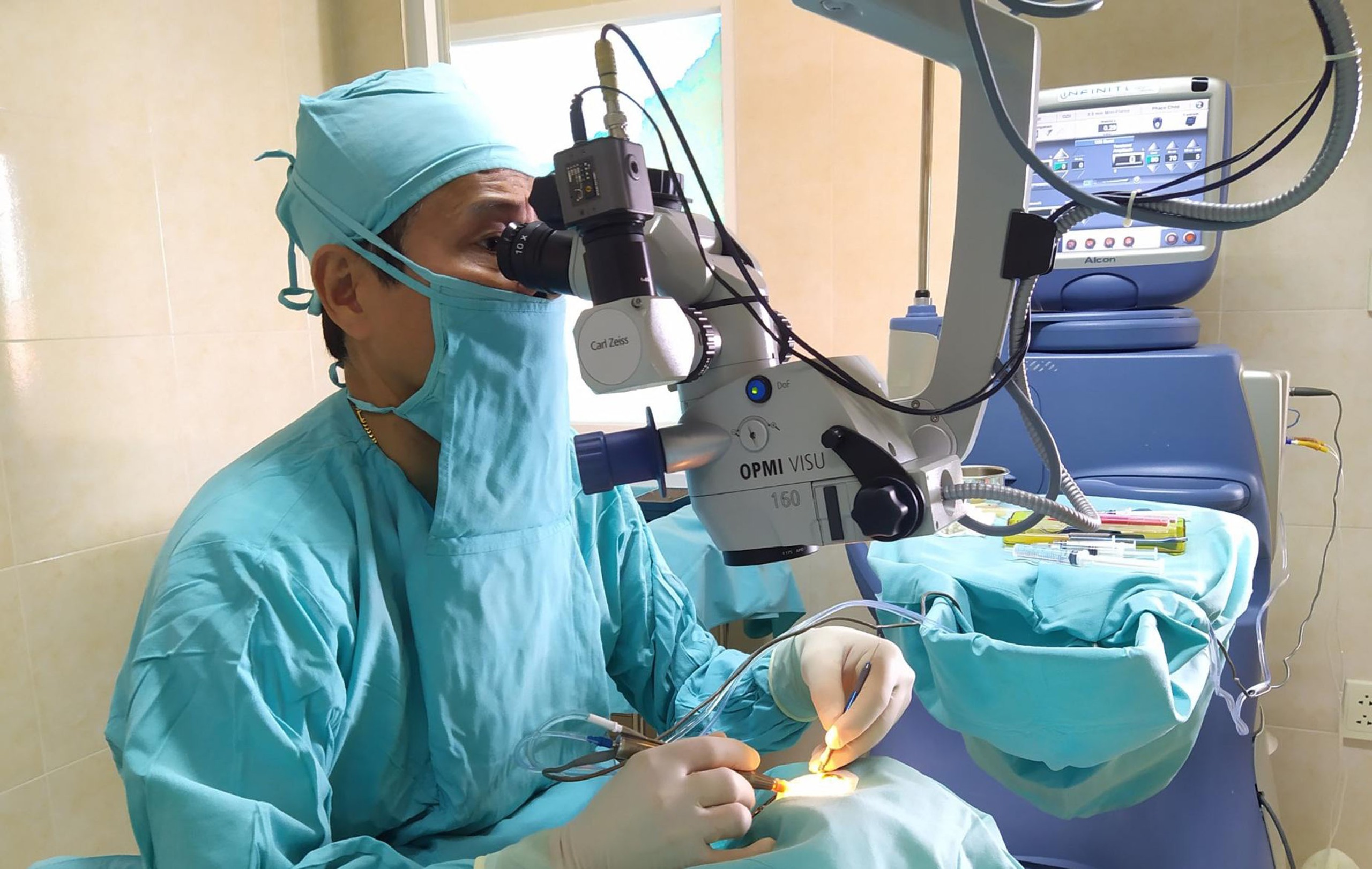 Bệnh viện Mắt Sài Gòn Cần Thơ phẫu thuật thành công 40.000 ca đục thủy tinh thể- Ảnh 2. Bệnh viện Mắt Sài Gòn Cần Thơ phẫu thuật thành công 40.000 ca đục thủy tinh thể- Ảnh 2.