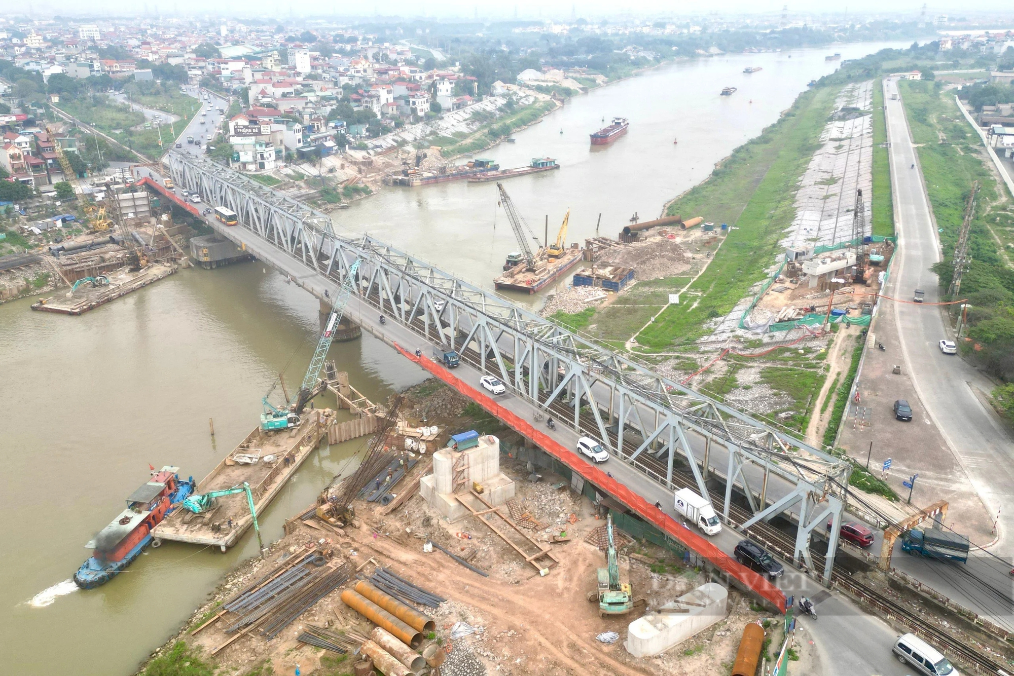 Cầu Đuống mới trị giá 1.800 tỷ đồng ra sao sau gần 1 năm khởi công?- Ảnh 5. Cầu Đuống mới trị giá 1.800 tỷ đồng ra sao sau gần 1 năm khởi công?- Ảnh 5.