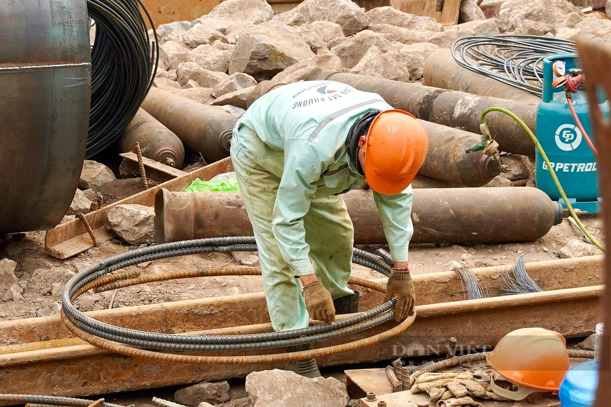 Cầu Đuống mới trị giá 1.800 tỷ đồng ra sao sau gần 1 năm khởi công?- Ảnh 7. Cầu Đuống mới trị giá 1.800 tỷ đồng ra sao sau gần 1 năm khởi công?- Ảnh 7.