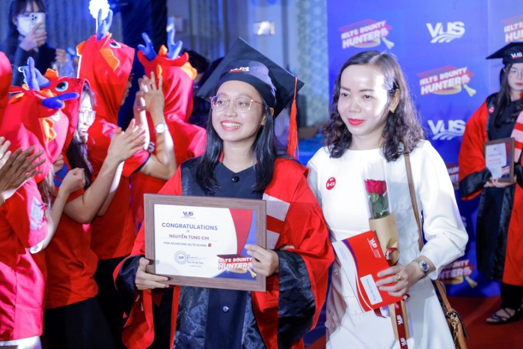 VUS có 1.893 học viên đạt chứng chỉ tiếng Anh quốc tế trong đầu năm 2024 - 5 VUS có 1.893 học viên đạt chứng chỉ tiếng Anh quốc tế trong đầu năm 2024 - 5