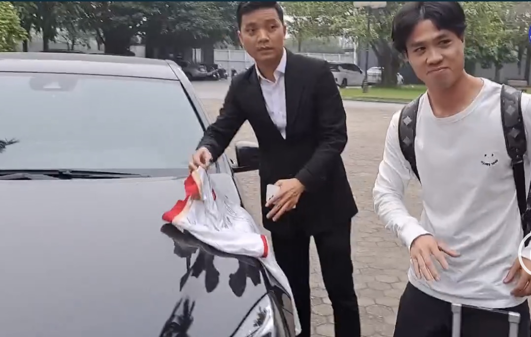 Công Phượng không bất an về phong độ chính mình, tin đội tuyển Việt Nam đánh bại Indonesia - Ảnh 2. Công Phượng không bất an về phong độ chính mình, tin đội tuyển Việt Nam đánh bại Indonesia - Ảnh 2.