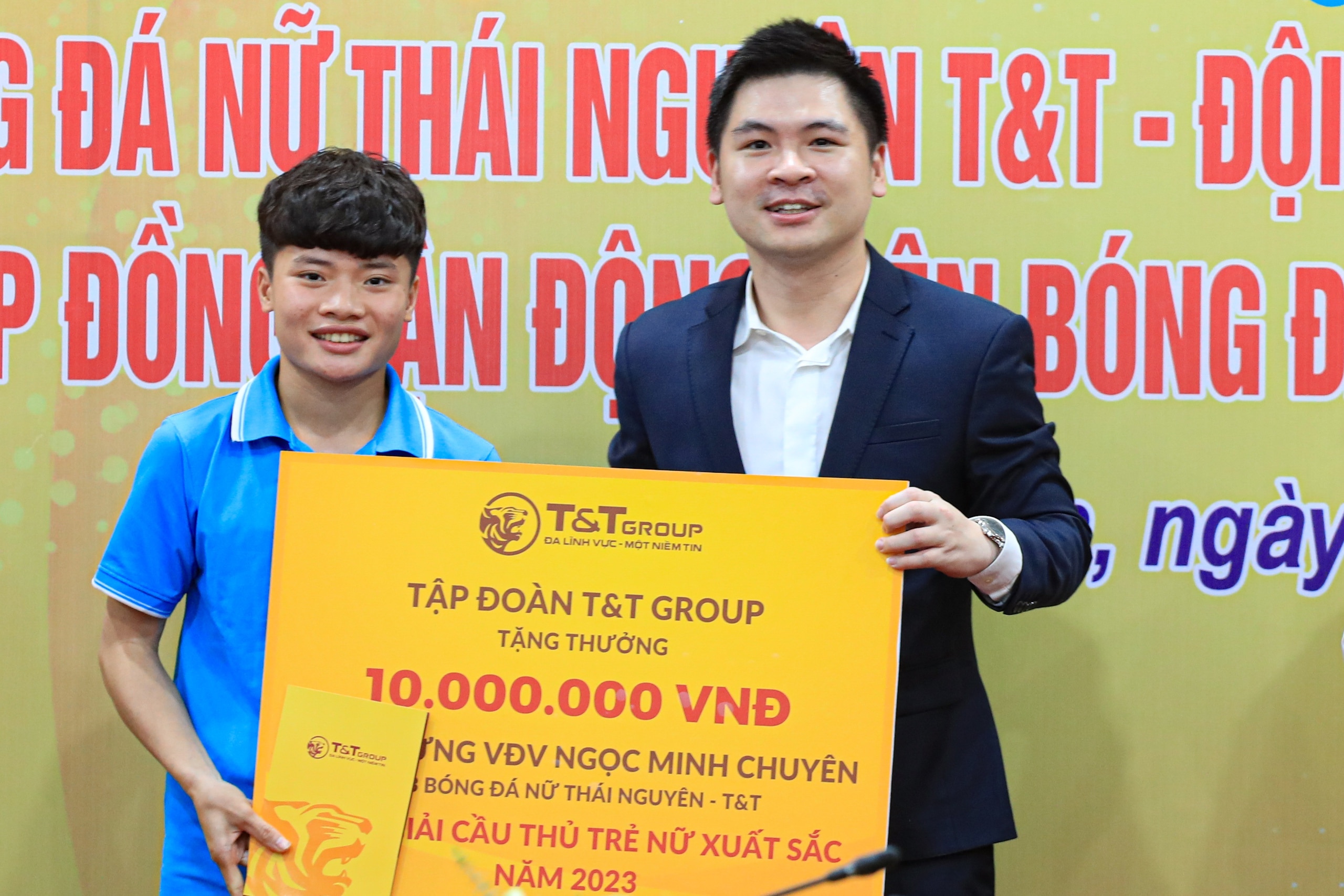 CLB Thái Nguyên chiêu mộ Quả bóng vàng nữ Việt Nam, quyết cạnh tranh vô địch quốc gia- Ảnh 3.