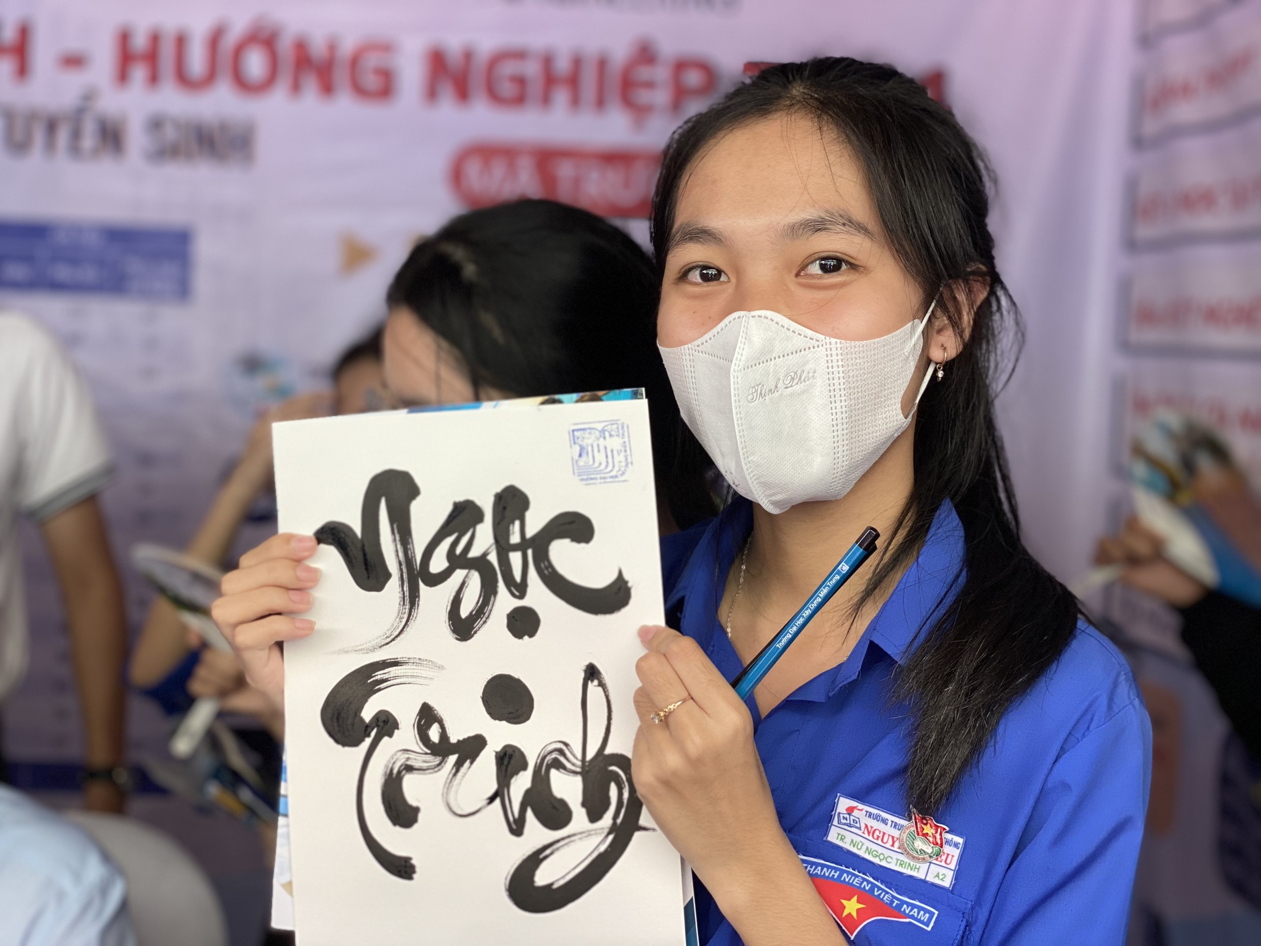 Tự hào vì nhận được quà từ chương trình Tư vấn mùa thi của Báo Thanh Niên- Ảnh 3. Tự hào vì nhận được quà từ chương trình Tư vấn mùa thi của Báo Thanh Niên- Ảnh 3.