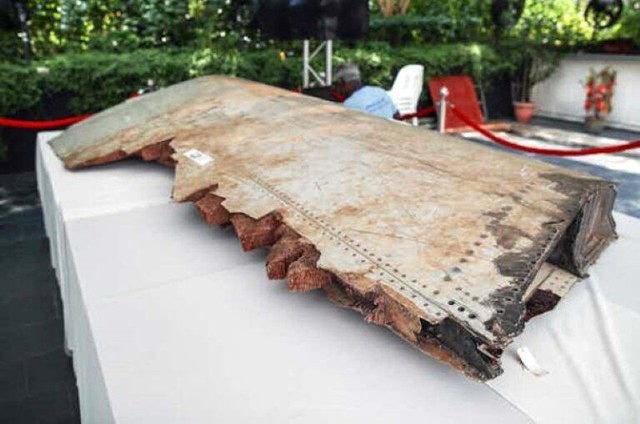 Thông tin mới nhất việc tìm kiếm máy bay MH370 mất tích bí ẩn: Thông báo mới nhất từ chính phủ Malaysia- Ảnh 3. Thông tin mới nhất việc tìm kiếm máy bay MH370 mất tích bí ẩn: Thông báo mới nhất từ chính phủ Malaysia- Ảnh 3.