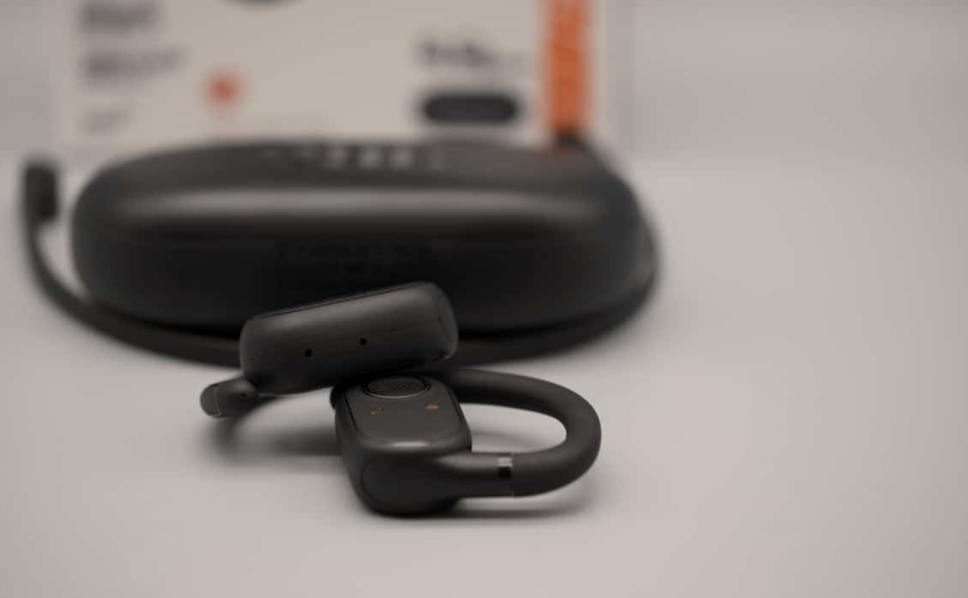 Khám phá tai nghe thiết kế phong cách mở JBL Soundgear Sense- Ảnh 4. Khám phá tai nghe thiết kế phong cách mở JBL Soundgear Sense- Ảnh 4.