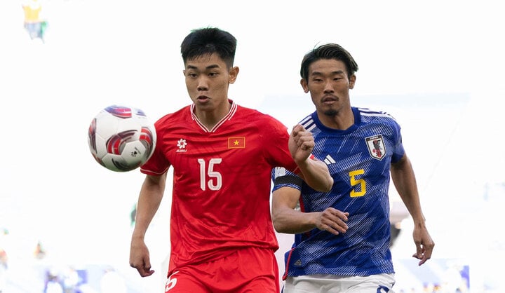 Màn trình diễn ấn tượng của Đình Bắc là ở trận gặp Nhật Bản tại Asian Cup 2023. Cầu thủ này chơi tự tin, gây nhiều khó khăn cho các ngôi sao thi đấu ở châu Âu.