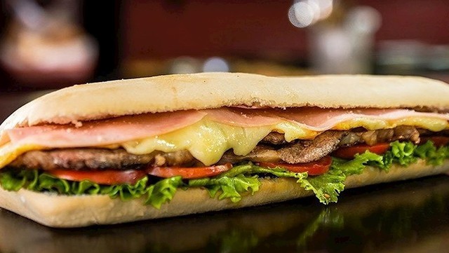 Bánh mì Việt Nam xếp hạng ngon nhất thế giới - Ảnh 6. Bánh mì Việt Nam xếp hạng ngon nhất thế giới - Ảnh 6.