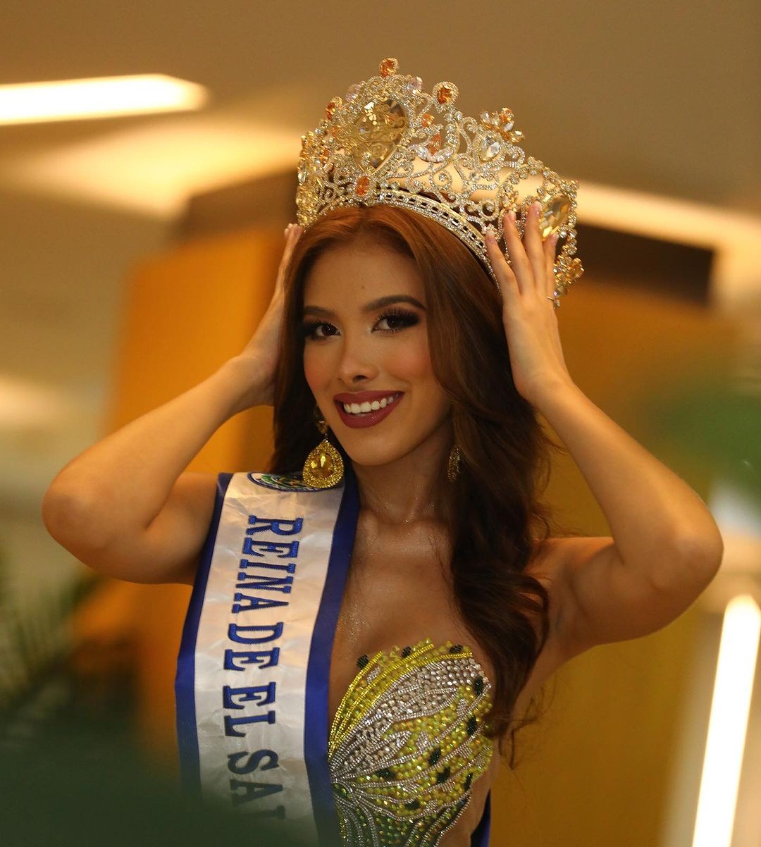 Vẻ nóng bỏng của tân Hoa hậu Hòa bình El Salvador ảnh 4