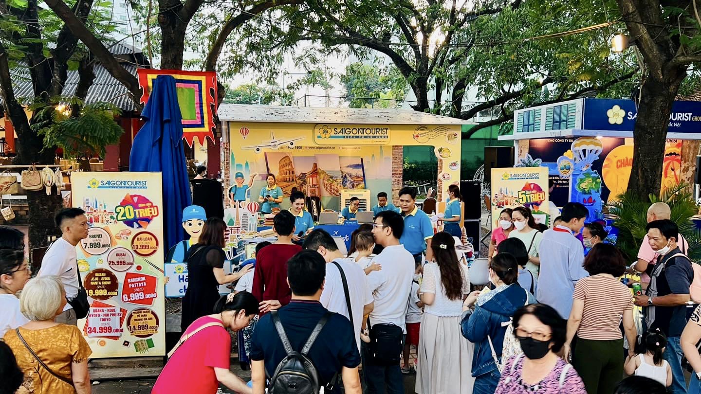 Lữ hành Saigontourist ưu đãi đến 20 triệu đồng tại Lễ hội Văn hóa Ẩm thực, Món ngon Saigontourist Group 2024- Ảnh 2. Lữ hành Saigontourist ưu đãi đến 20 triệu đồng tại Lễ hội Văn hóa Ẩm thực, Món ngon Saigontourist Group 2024- Ảnh 2.