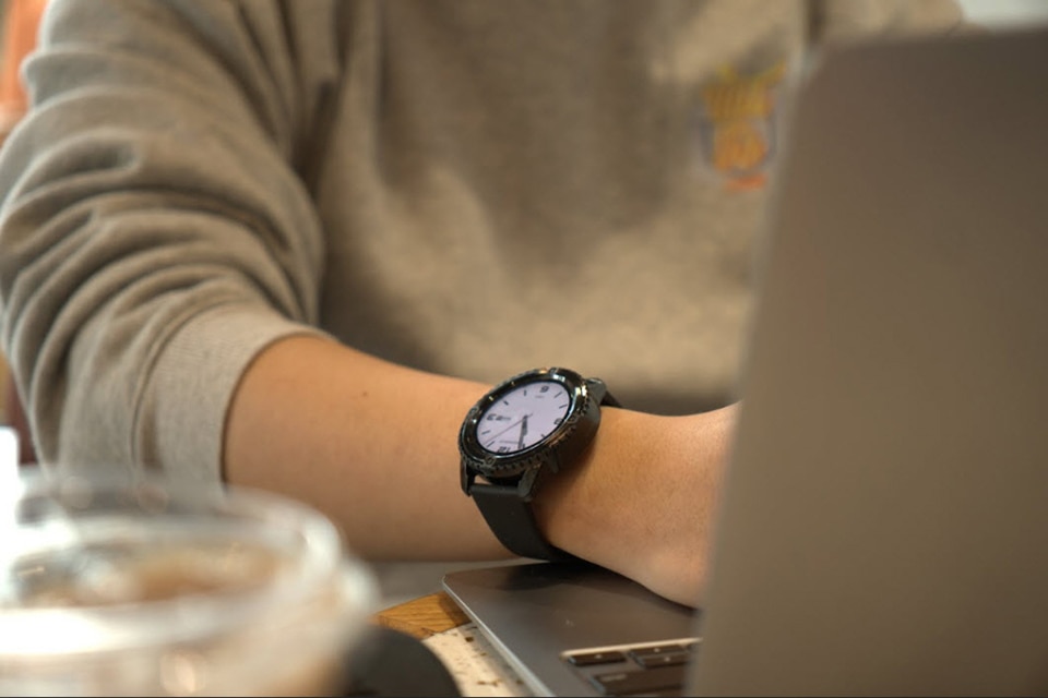 Khám phá đồng hồ thông minh Xiaomi Watch S3- Ảnh 2.