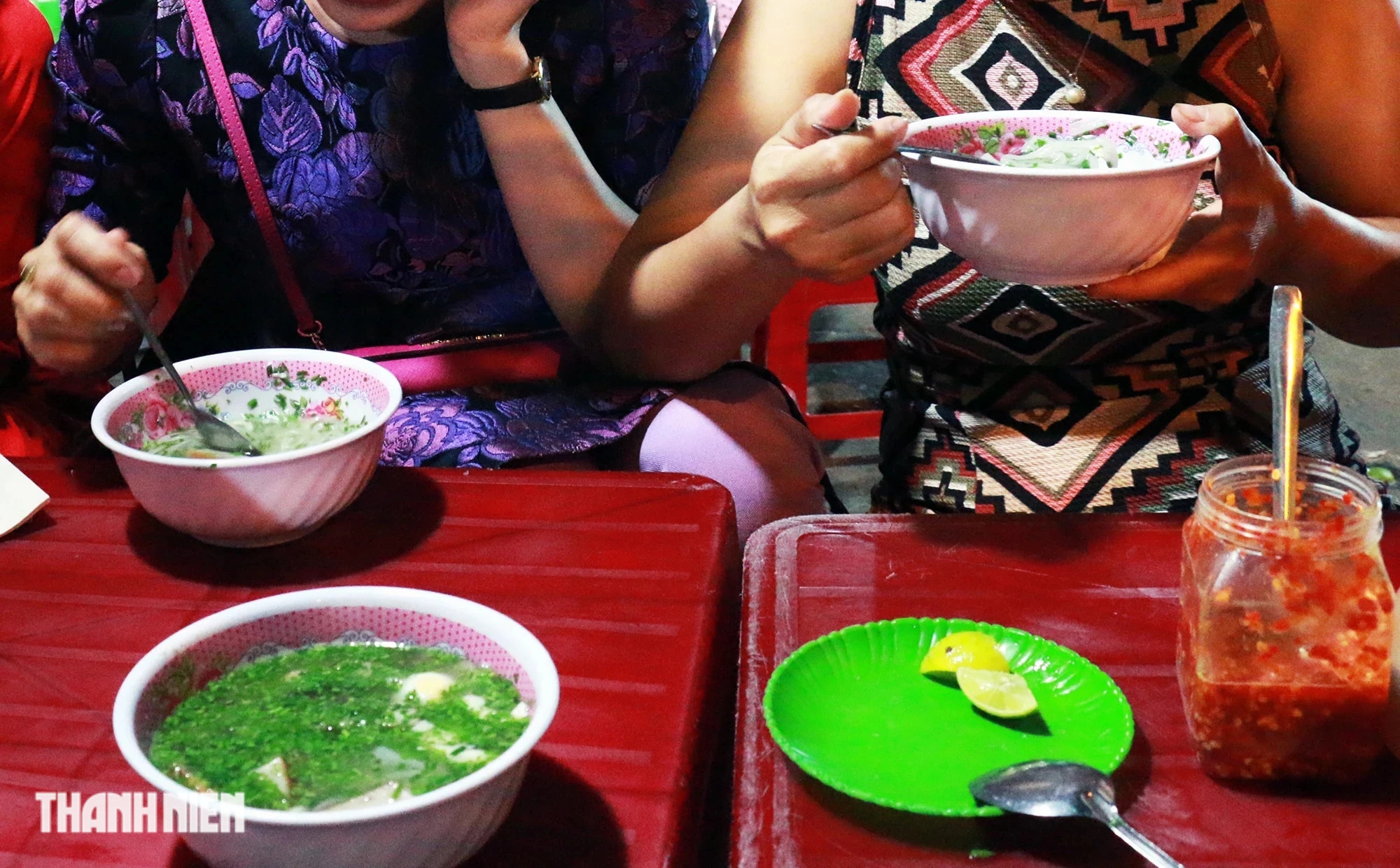 'Vòng cung' món ăn ngon ở trung tâm Tuy Hòa- Ảnh 4.