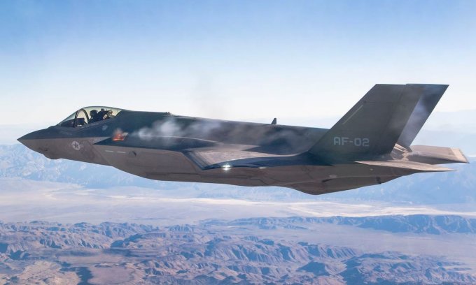 Tiêm kích F-35A Mỹ lần đầu bắn thử pháo GAU-22/A trong khi bay hồi năm 2015. Ảnh: JPO