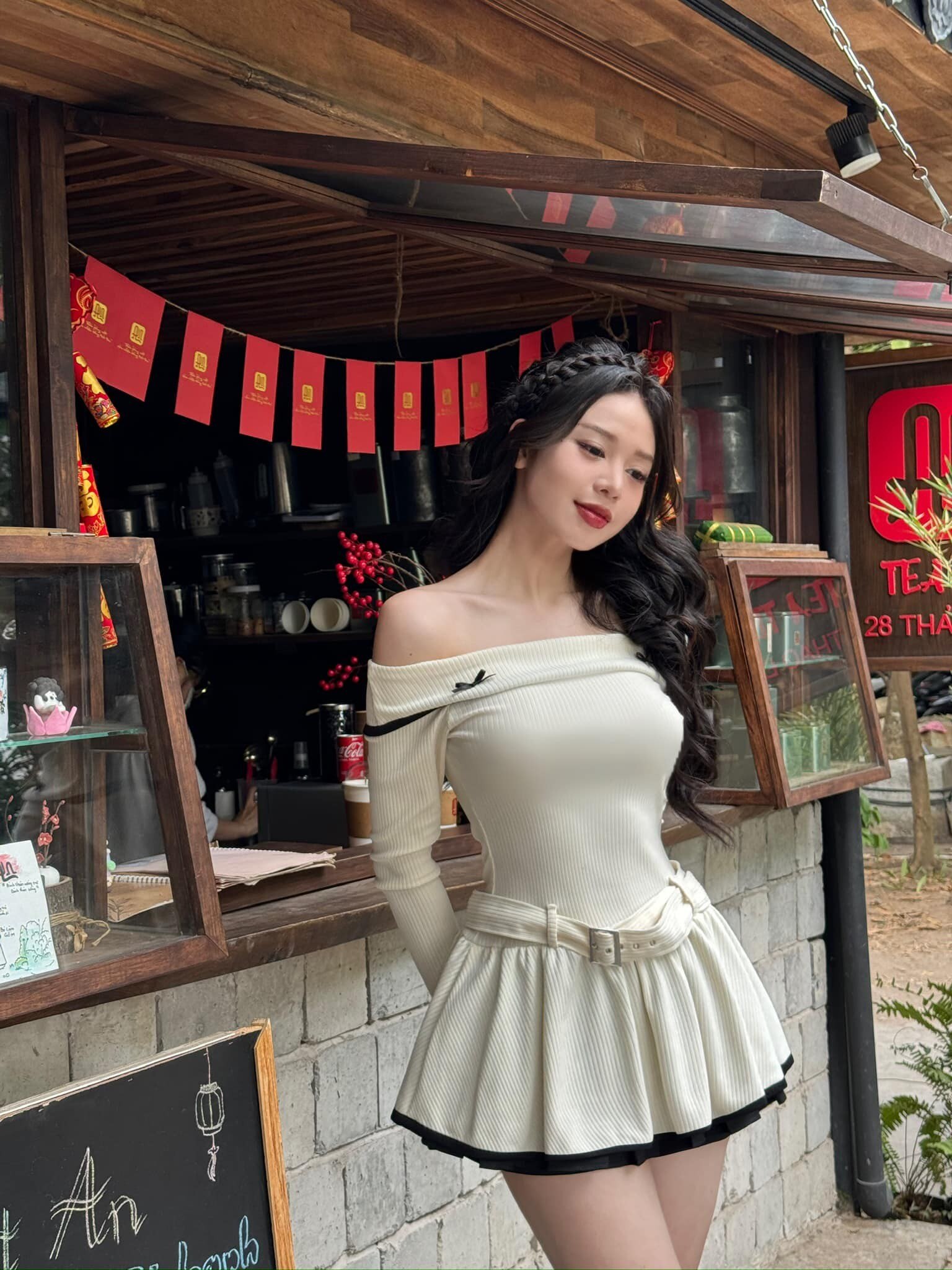 Lợi thế của Thanh Thủy khi dự thi Hoa hậu Quốc tế ảnh 30